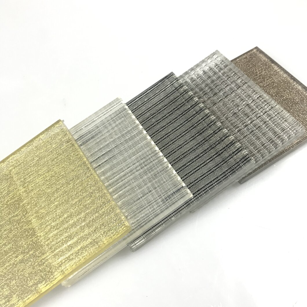秦淮区异形展柜玻璃夹丝玻璃 - 方案